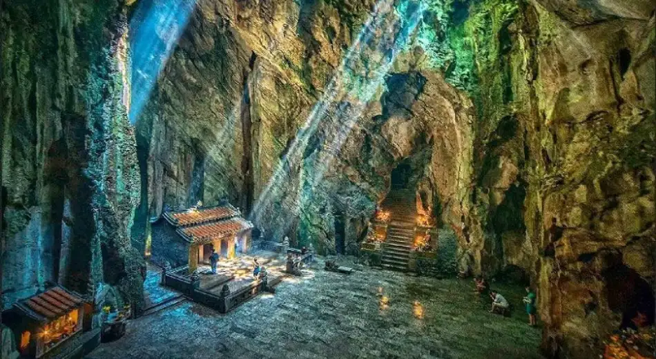 Động Huyền Không